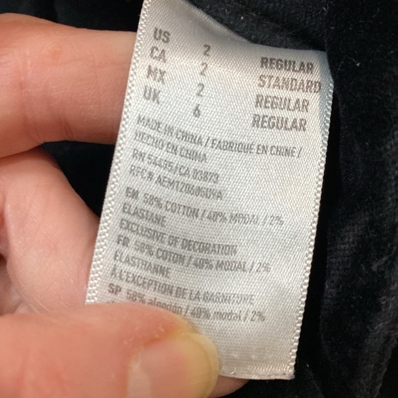 American Eagle Velour Super Stretch Jeans Black skinny Jeggings Size 2 - Picture 13 of 14